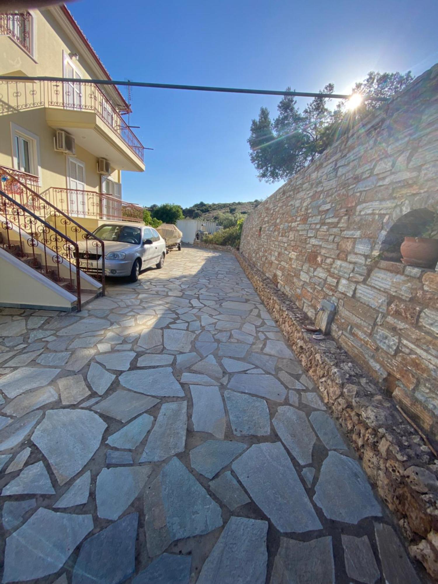Villa Παραθαλασσιο Σπιτι Στην Εξοχη Tsakei Esterno foto