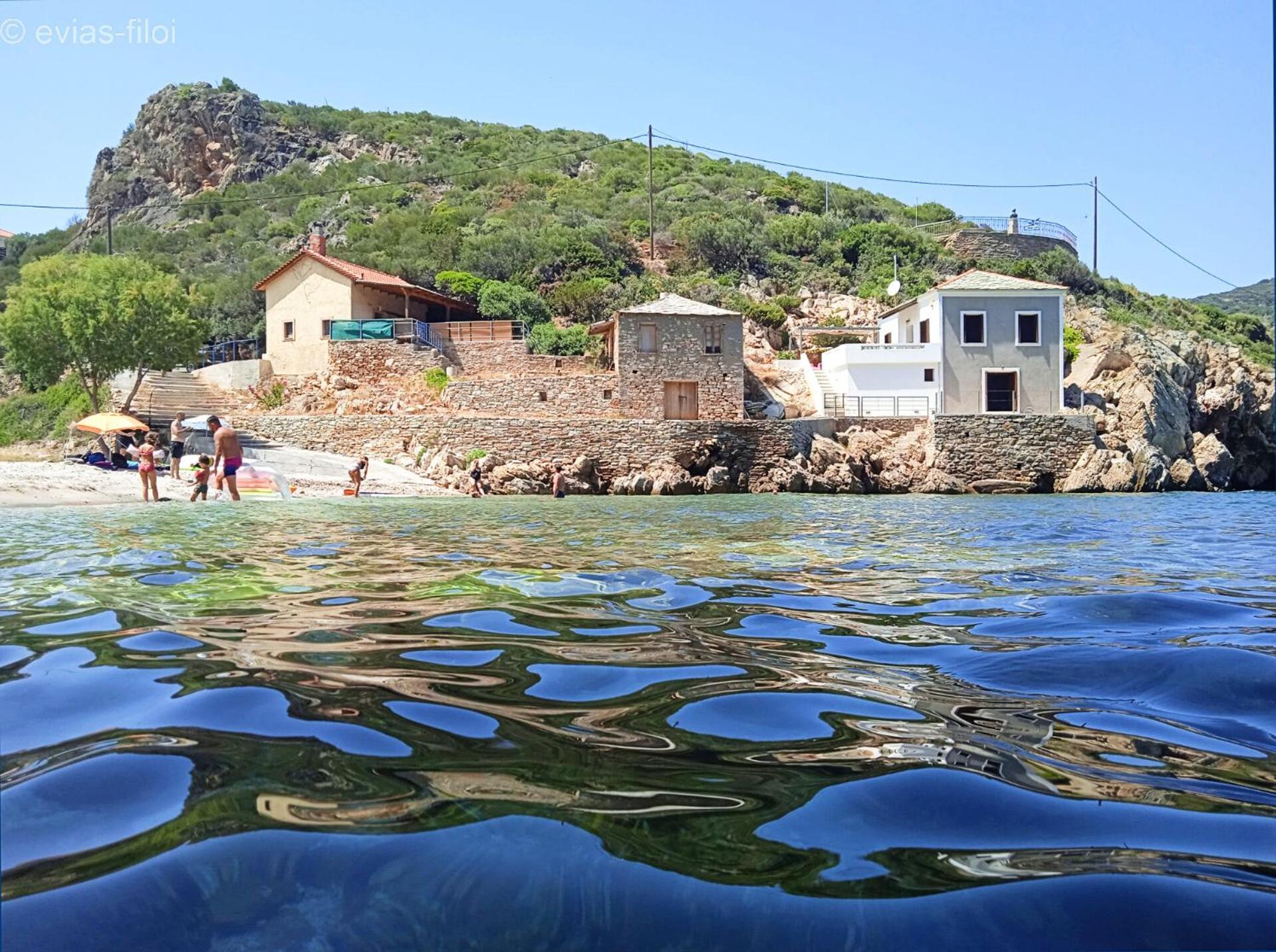 Villa Παραθαλασσιο Σπιτι Στην Εξοχη Tsakei Esterno foto